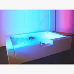 Piscină de relaxare vibroacustică 1